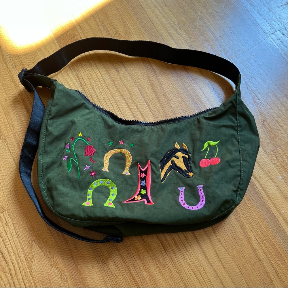 baggu medium crescent bag